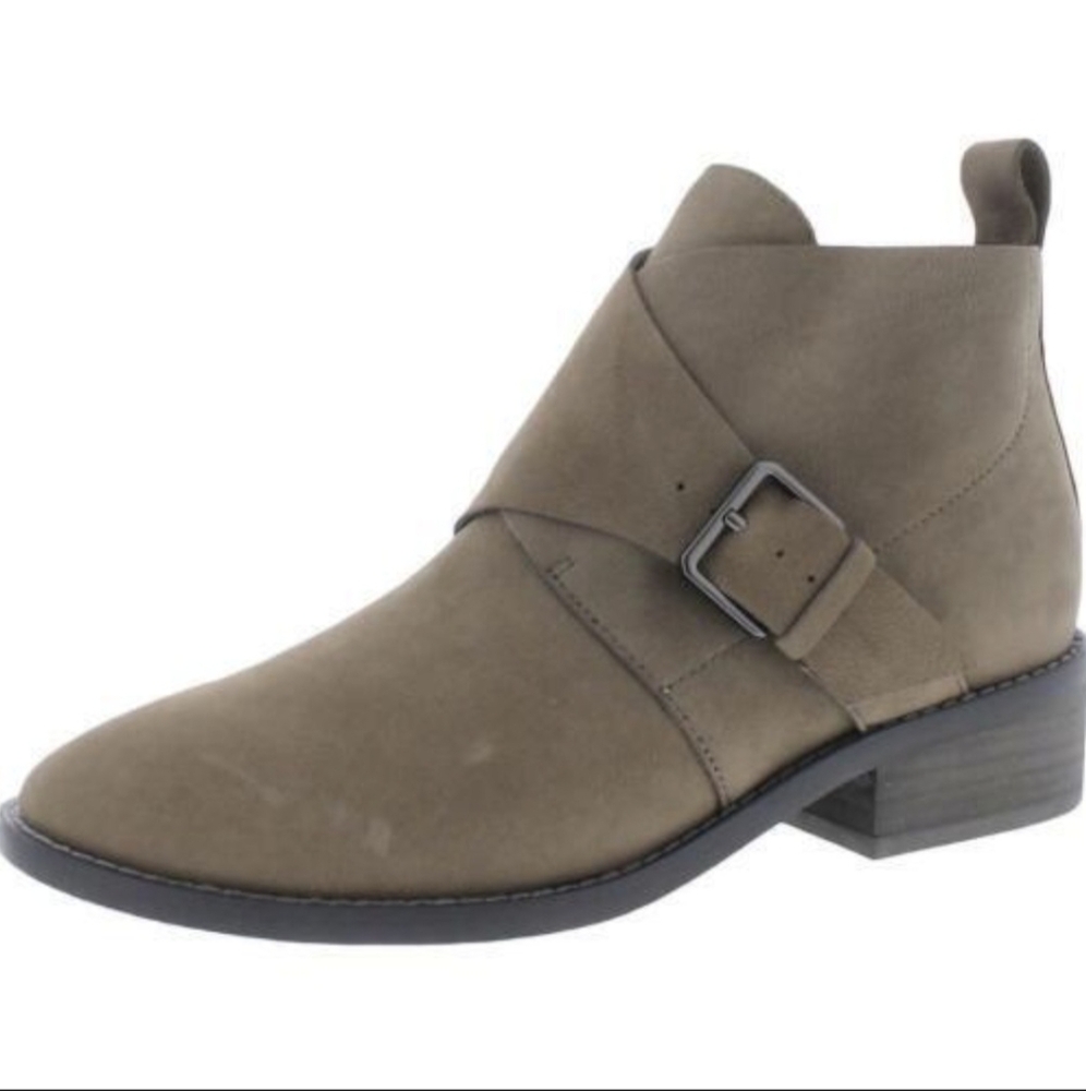 Eileen Fisher SUEDE BOOTIES SIZE 6.5